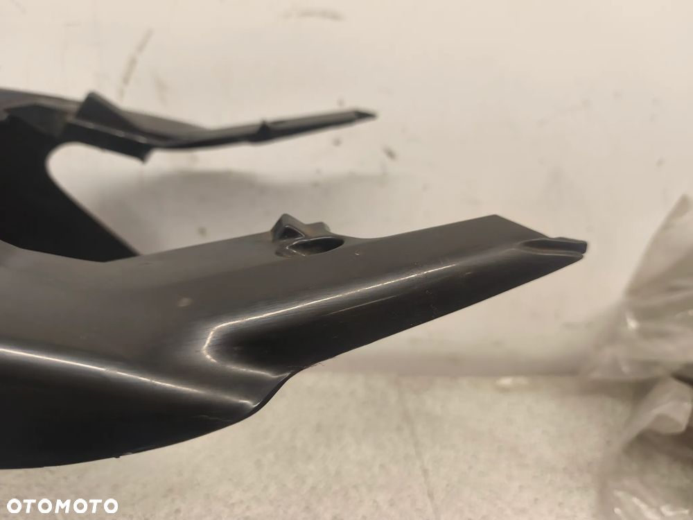 Owiewka, osłona, bok, boczek, czacha, czasza Yamaha 50 Aerox - 4