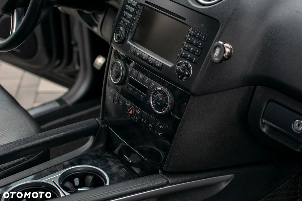 Mercedes-Benz ML - 34