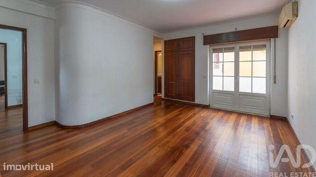 Moradia isolada T4 em Palmela de 158 m2 - Grande imagem: 5/26