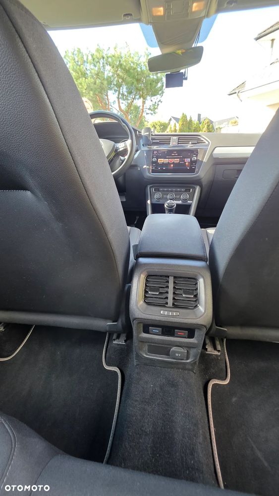 Volkswagen Tiguan 1.5 TSI EVO Trendline - 15