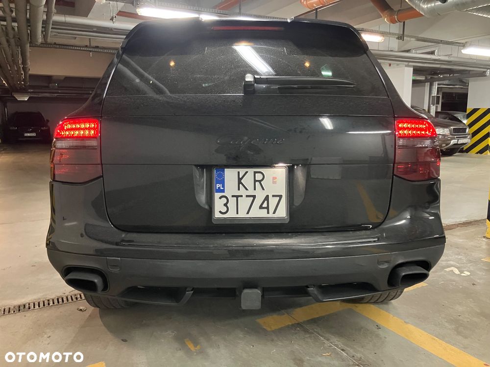 Porsche Cayenne - 13