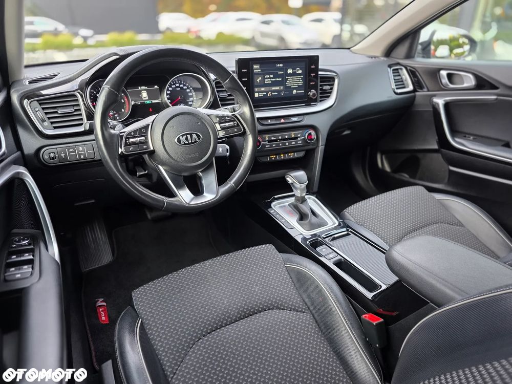 Kia Ceed 1.6 CRDi SCR L Business Line Plus DCT - 22