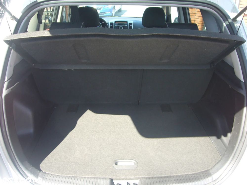 Kia Venga 1.4 XL - 20