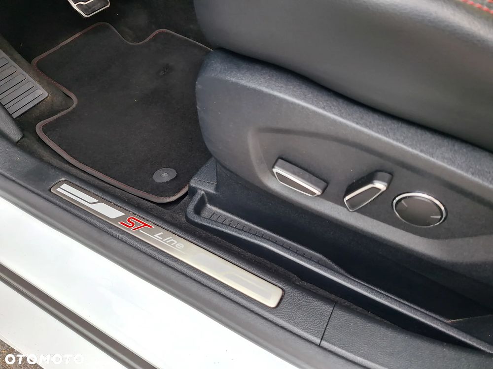 Ford S-Max 2.0 EcoBlue Twin-Turbo ST-Line - 16