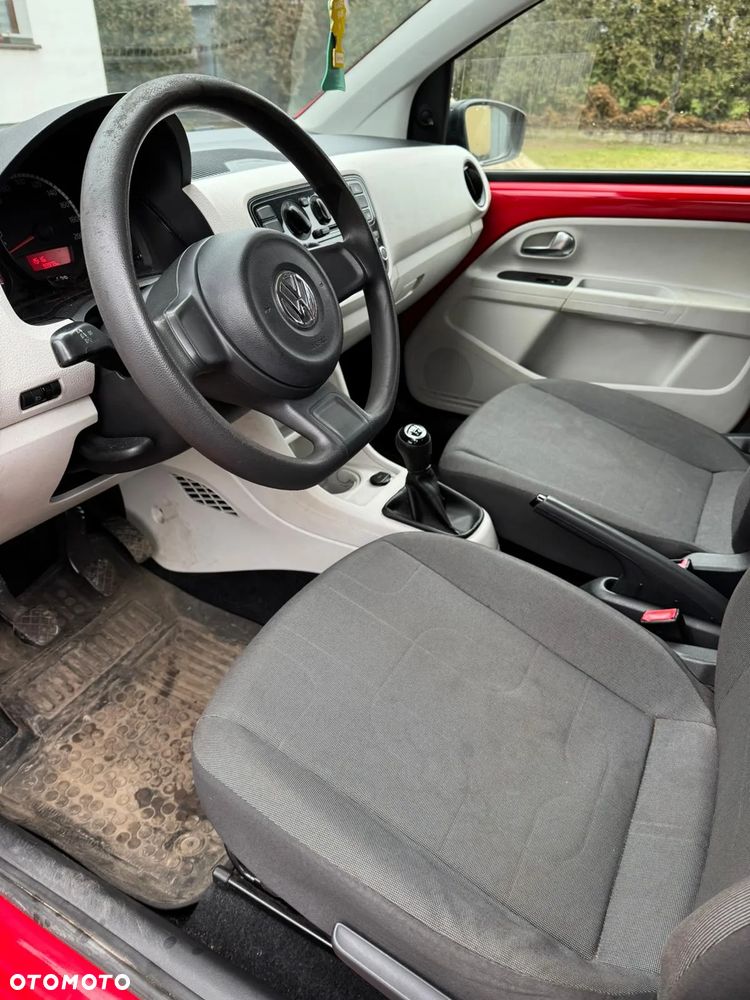 Volkswagen up! - 6