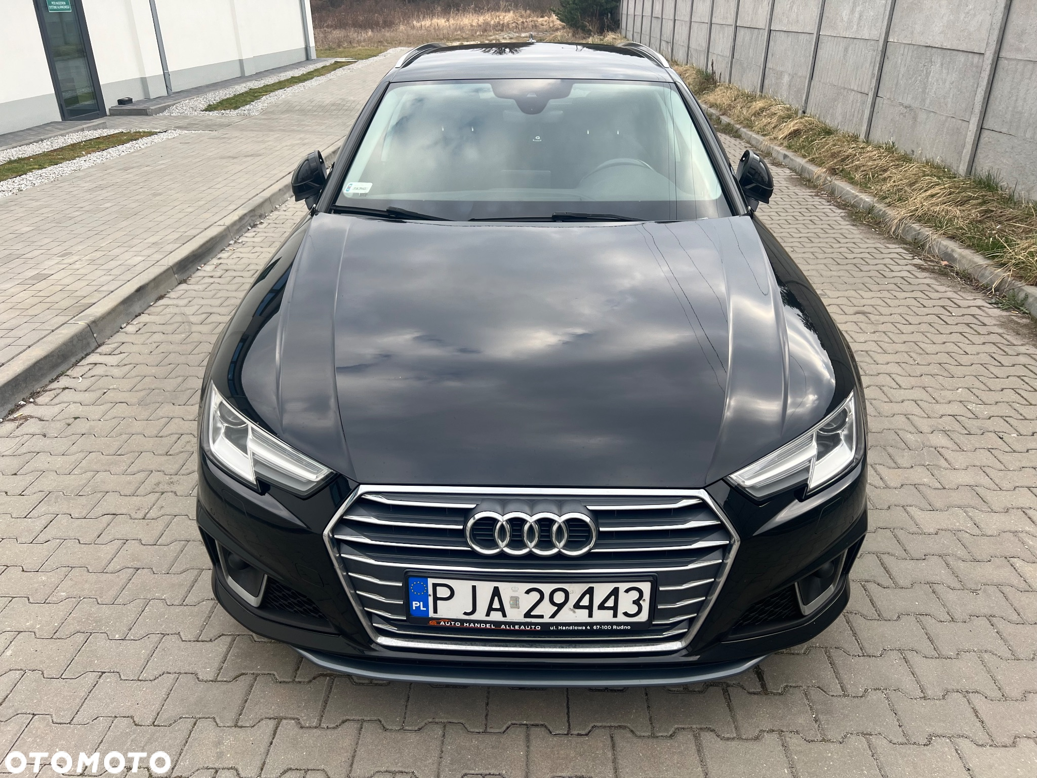 Audi A4 Avant 2.0 TDI S tronic - 5