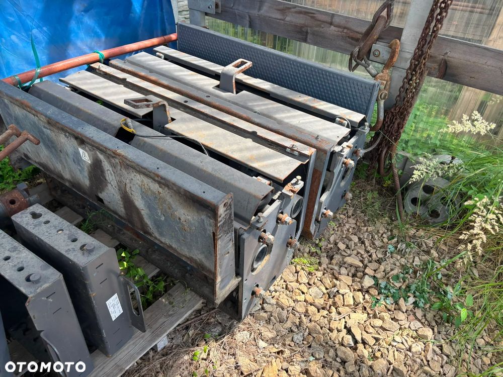 Poszerzenia i ślimaki do volvo 7820 6820 8820 elektryczne 2x 125cm - 7