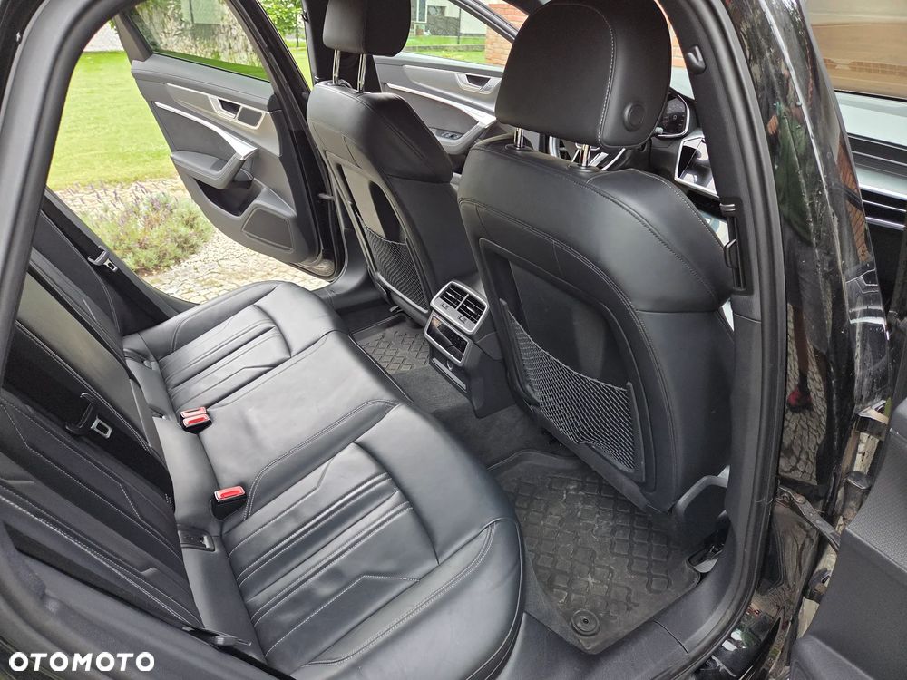 Audi A6 Allroad - 12