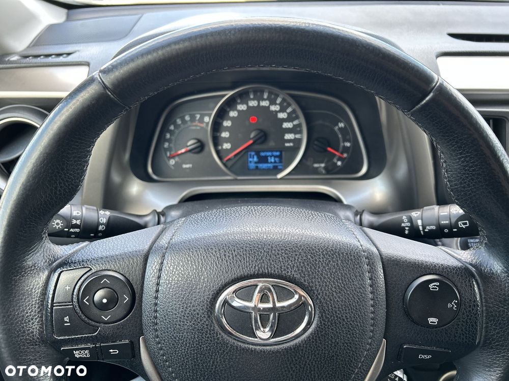 Toyota RAV4 2.0 Premium 4x4 - 11