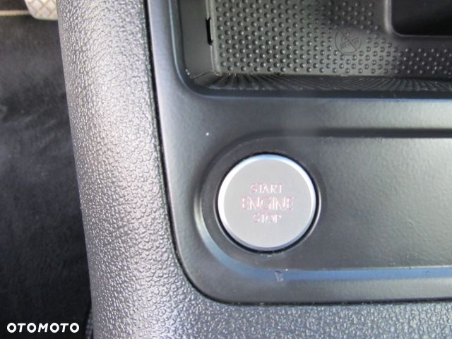 Volkswagen Tiguan 2.0 TDI SCR BlueMotion Technology Lounge Sport & Style - 19