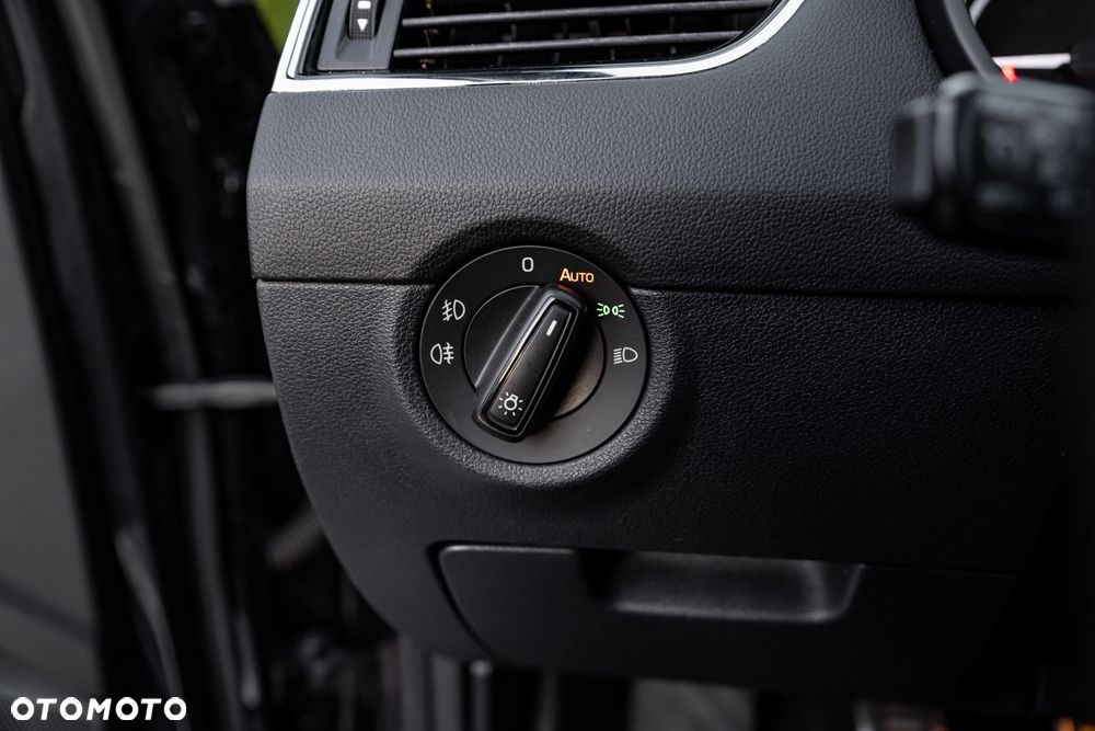 Skoda Octavia 2.0 TDI RS - 28