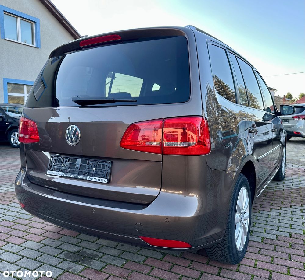 Volkswagen Touran 2.0 TDI DPF DSG Highline - 9