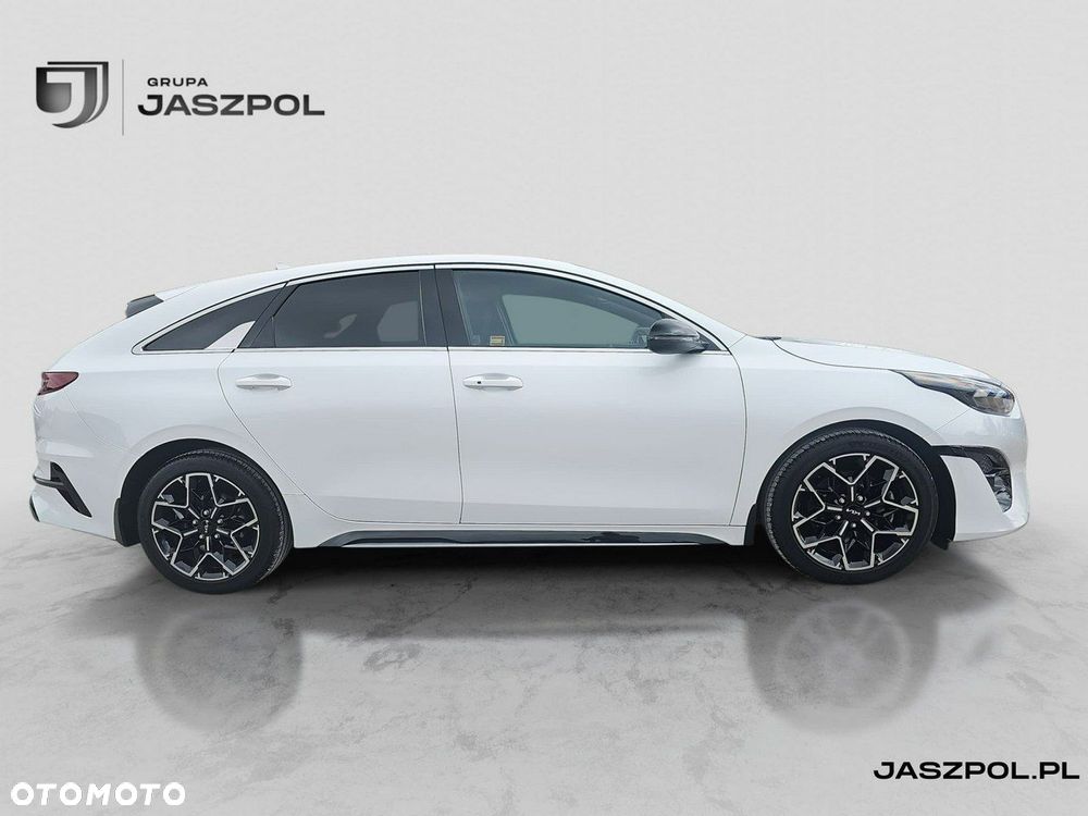 Kia ProCeed 1.5 T-GDI GT Line DCT - 4