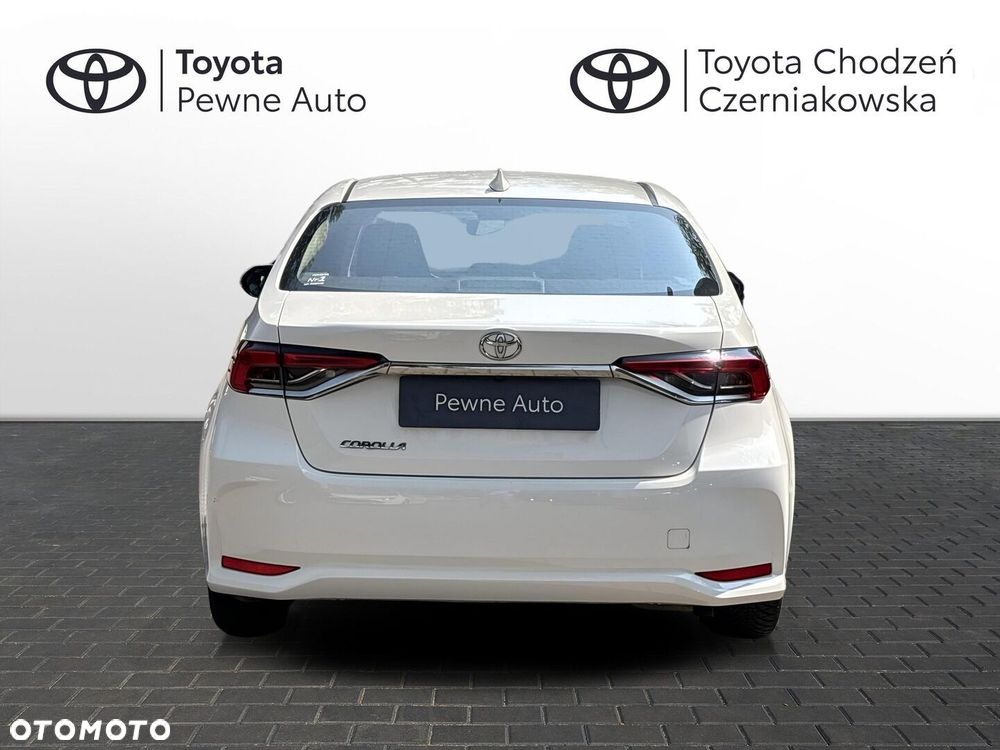 Toyota Corolla - 10