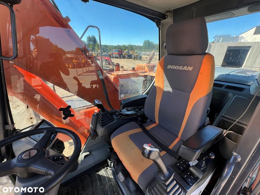 Doosan DX140W-3 - 36