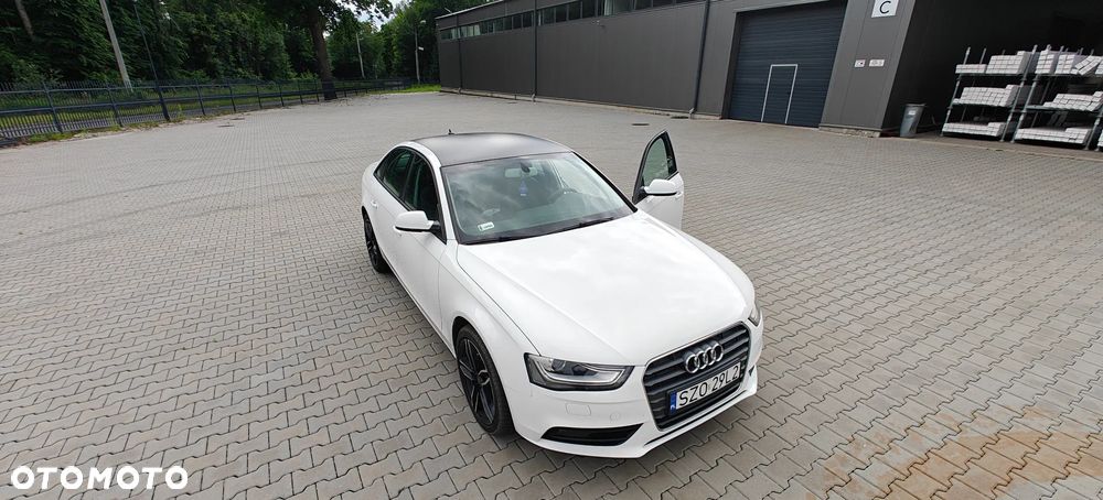 Audi A4 Limousine - 18