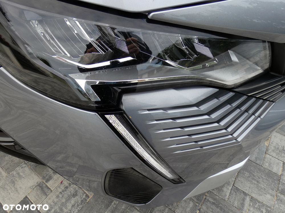 Peugeot 3008 1.6 PureTech Hybrid PHEV Allure Pack S&S EAT8 - 23