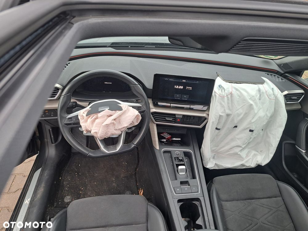 Seat Leon 2.0 TDI DSG Xcellence - 11