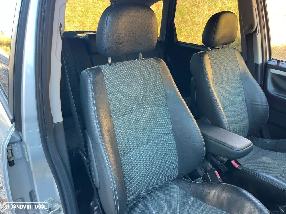 Opel Meriva 1.3 CDTI Cosmo - 36