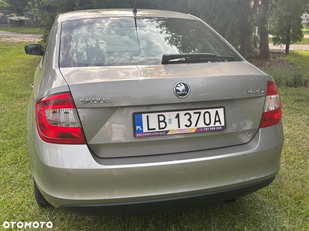 Skoda RAPID 1.2 TSI Ambition - 7