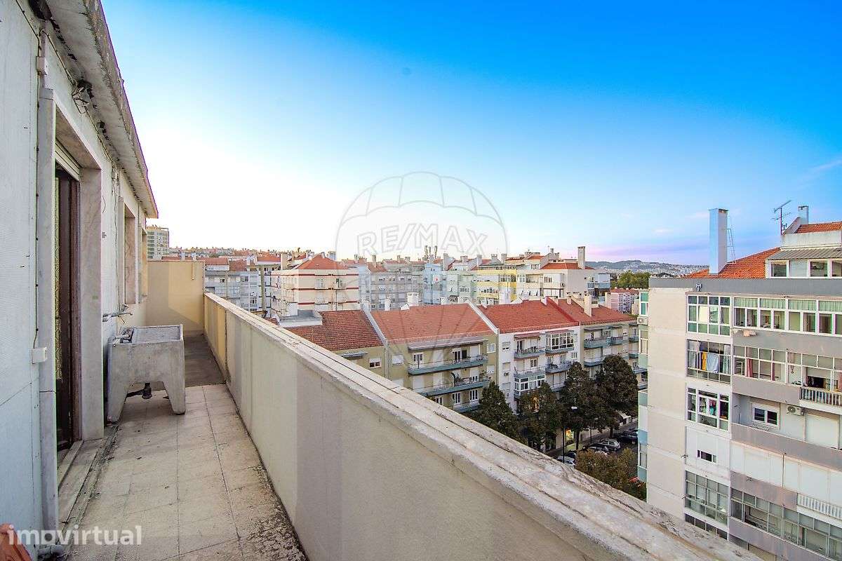 Apartamento T1 para venda - Grande imagem: 2/11