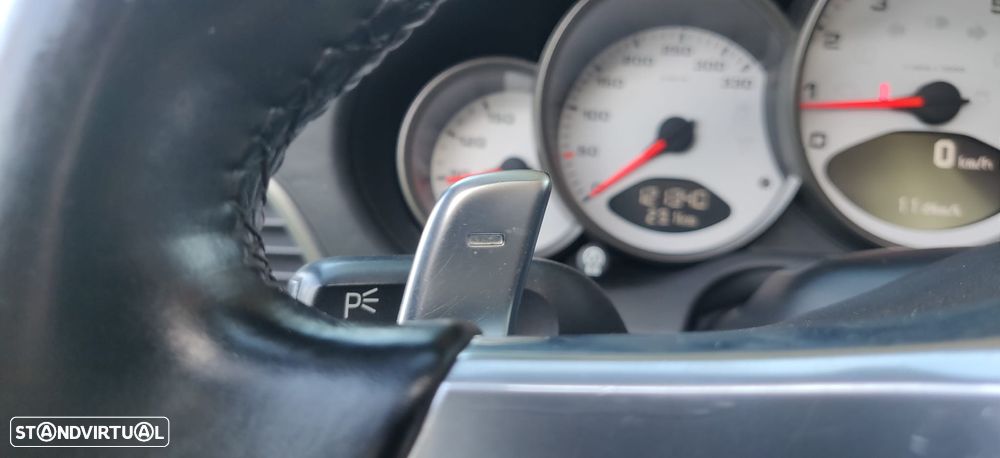 Porsche 911 (997) Carrera 4S Cabriolet PDK - 38