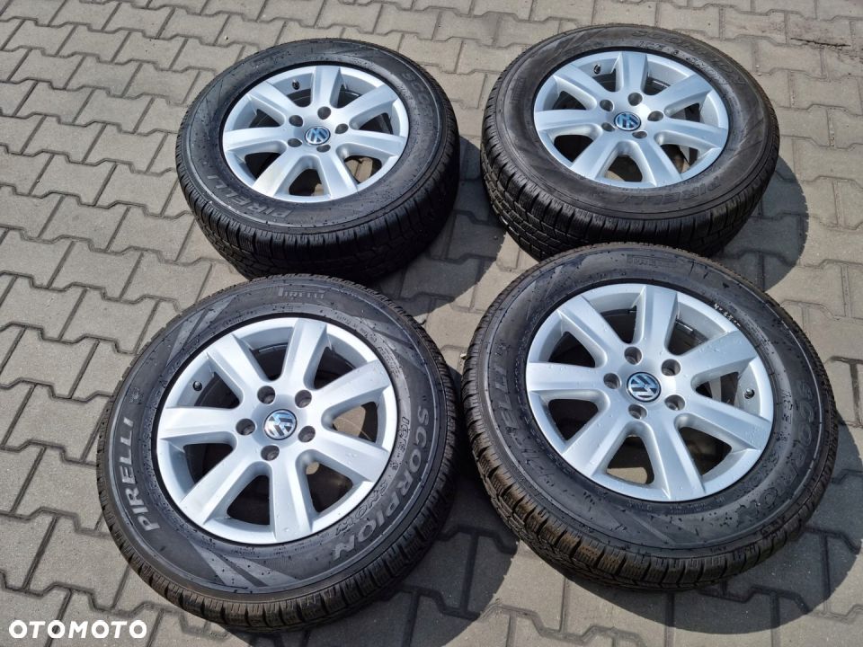 CAŁE KOŁA VW 235/65R17 PIRELLI  FELGA 7P6601025 - 1