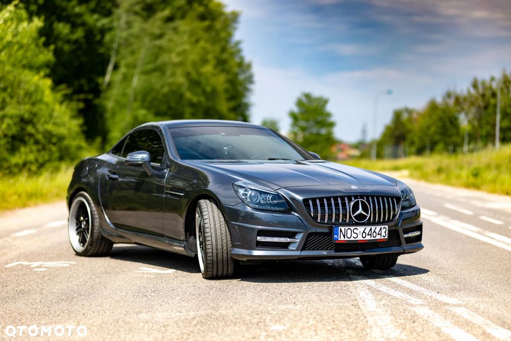 Mercedes-Benz SLK 250 CGI - 5