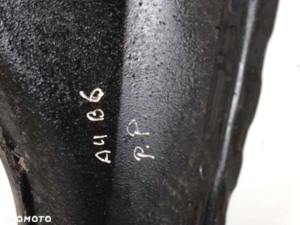 BŁOTNIK PRAWY PRZÓD AUDI A4 B6 LY6R SEDAN - 6