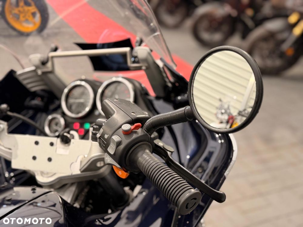 BMW K - 9