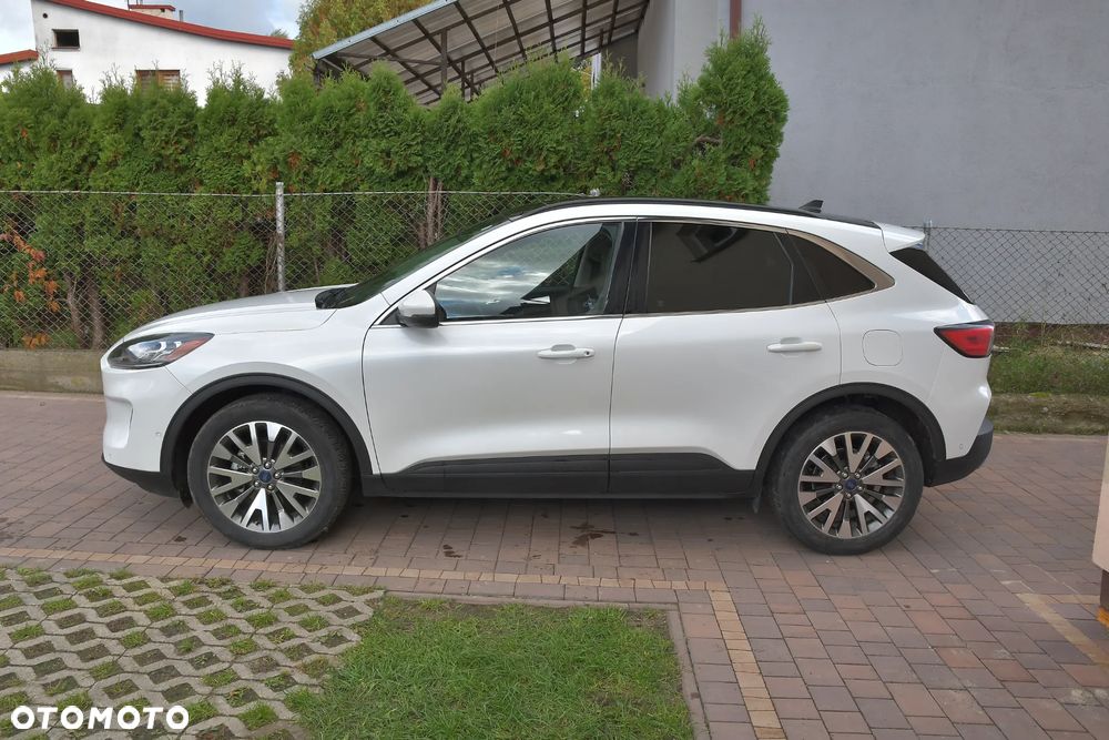 Ford Escape 2.0 EcoBoost AWD Titanium - 2