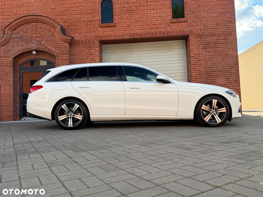 Mercedes-Benz Klasa C 220 d mHEV Avantgarde - 29