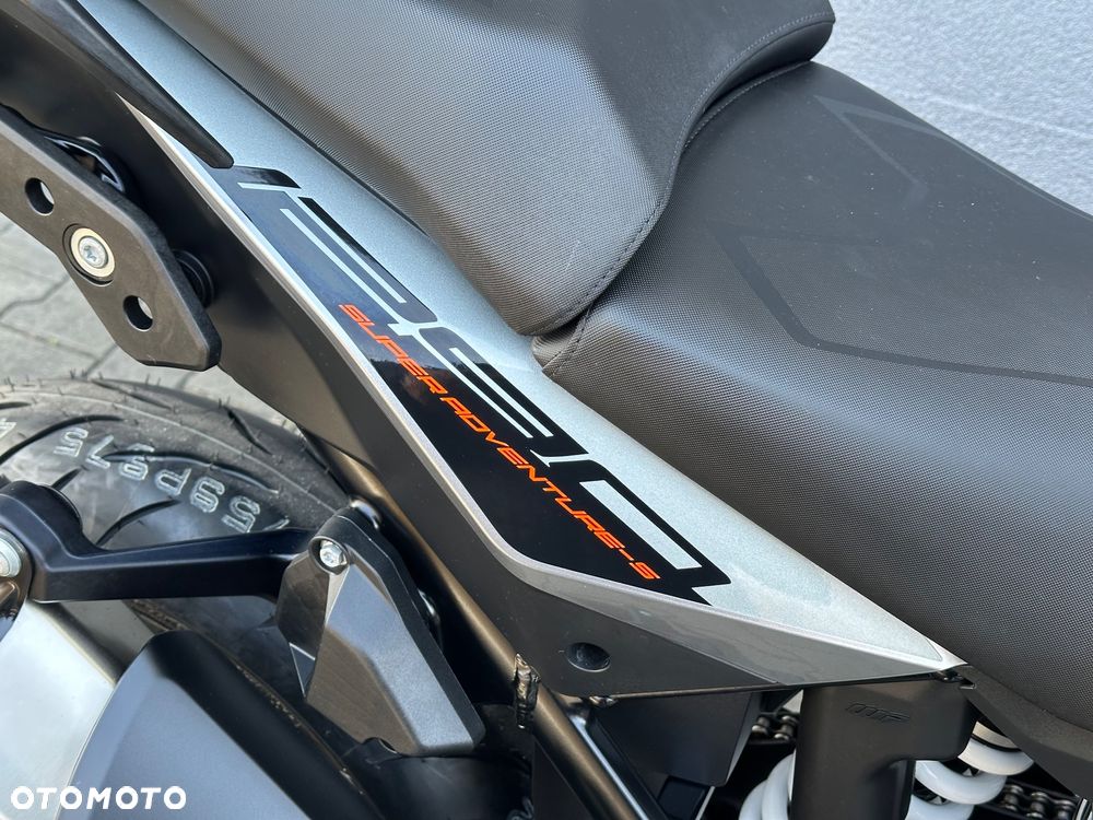 KTM Super Adventure - 23