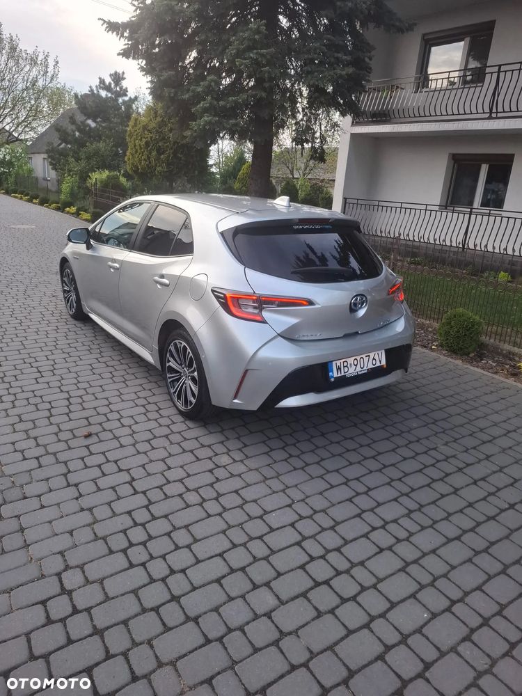 Toyota Corolla 1.8 Hybrid Comfort - 8