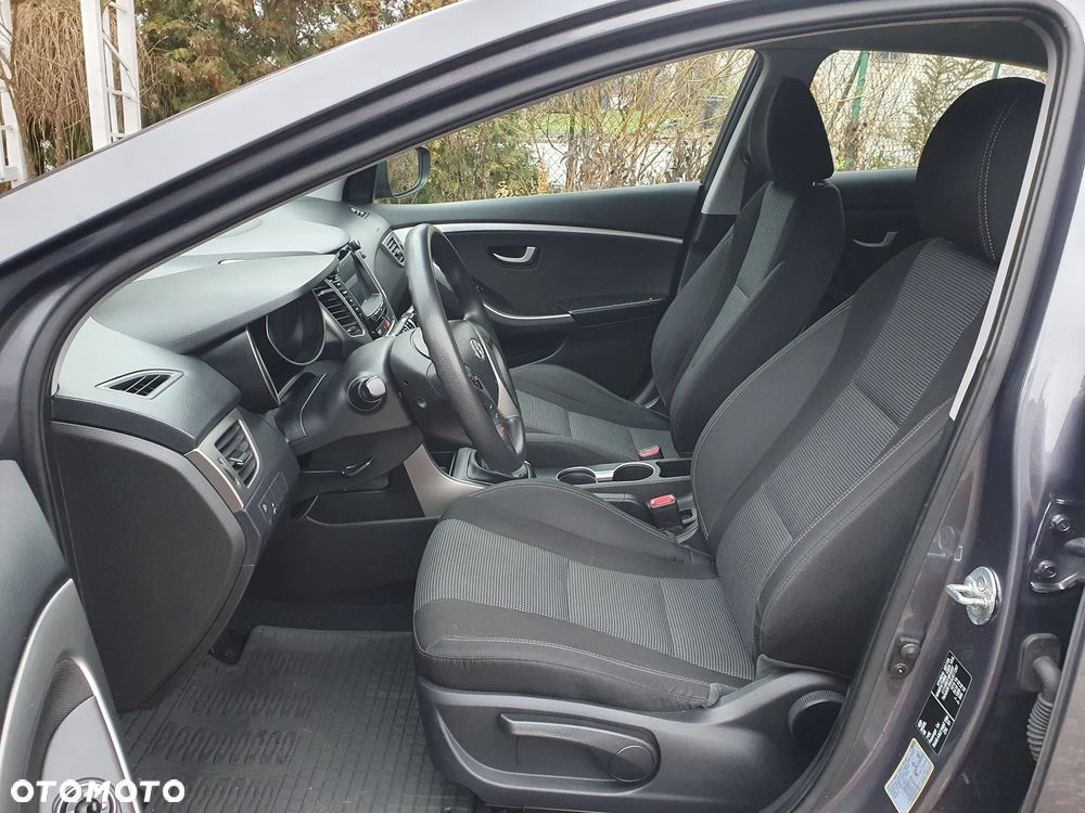 Hyundai i30 1.4 CRDi Classic - 11