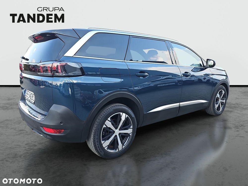 Peugeot 5008 - 5