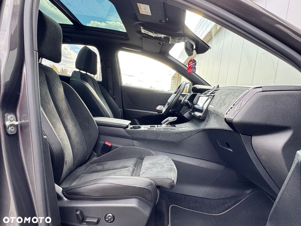 DS Automobiles DS 7 Crossback 2.0 BlueHDi Performance Line + - 14