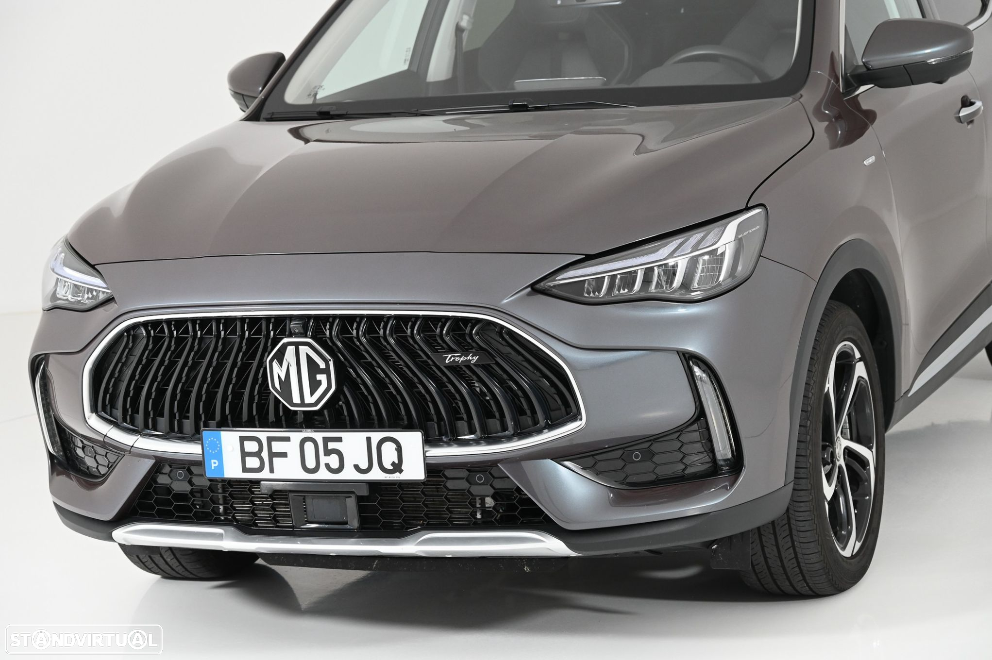 MG EHS 1.5 T-GDI Plug-in Hybrid Luxury - 8