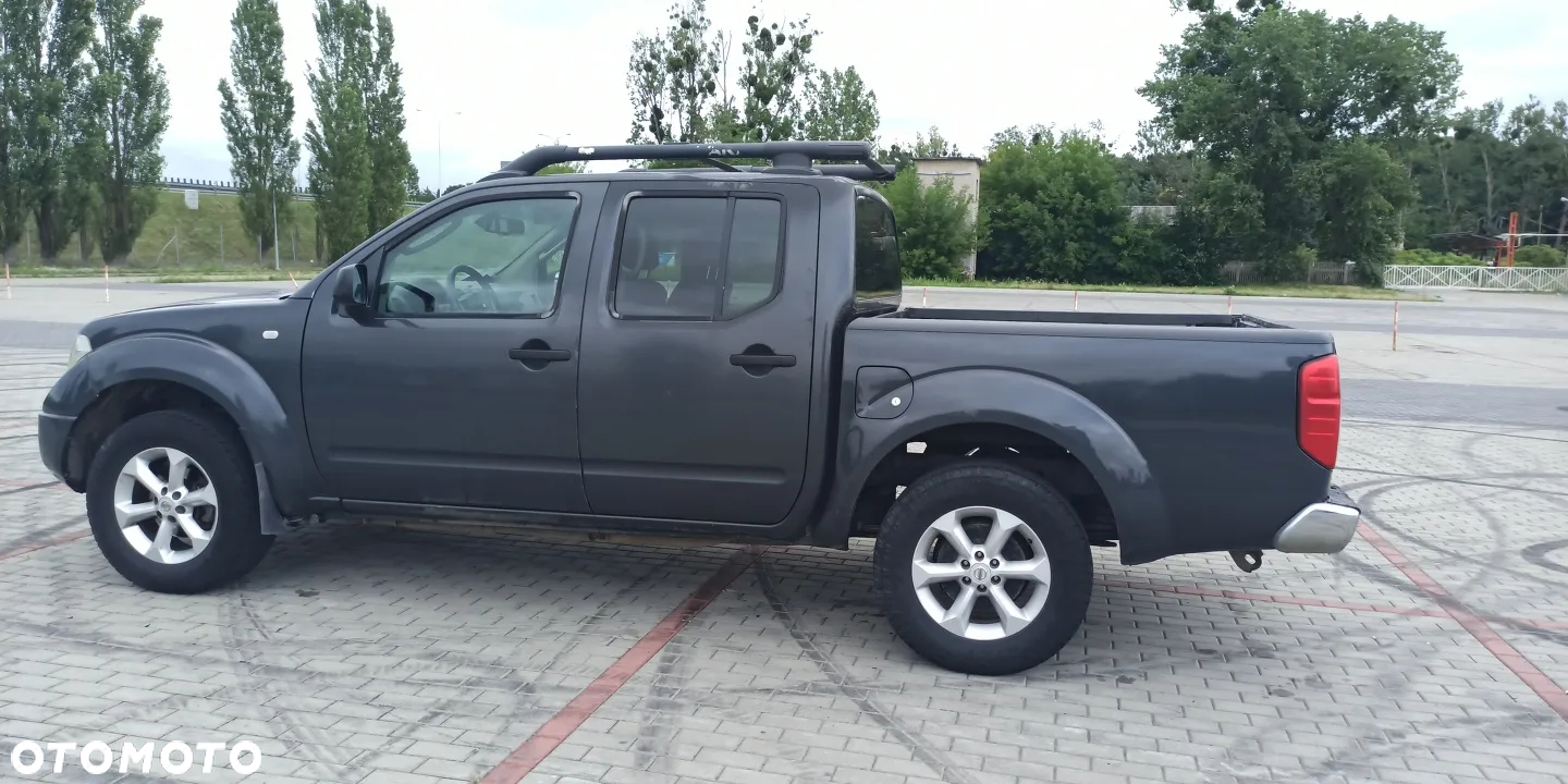 Nissan Navara 2.5 TDi Base / XE - 8