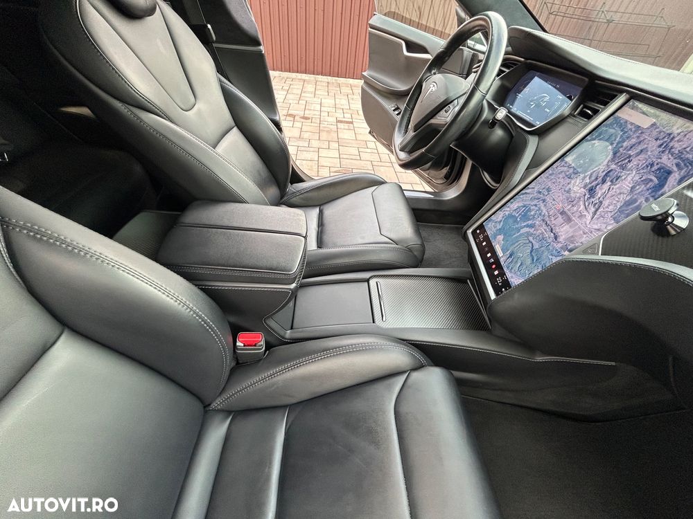 Tesla Model S 85D Allradantrieb Performance - 39