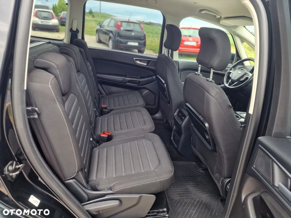 Ford Galaxy 2.0 EcoBlue Twin-Turbo Titanium - 27