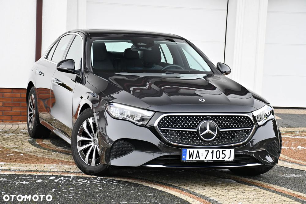 Mercedes-Benz Klasa E 200 Avantgarde - 9