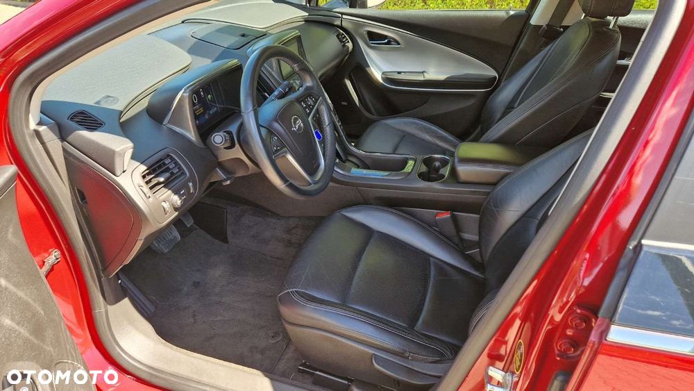 Opel Ampera - 4