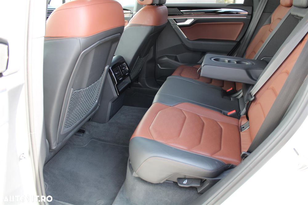 Volkswagen Touareg V6 TDI Atmosphere - 13