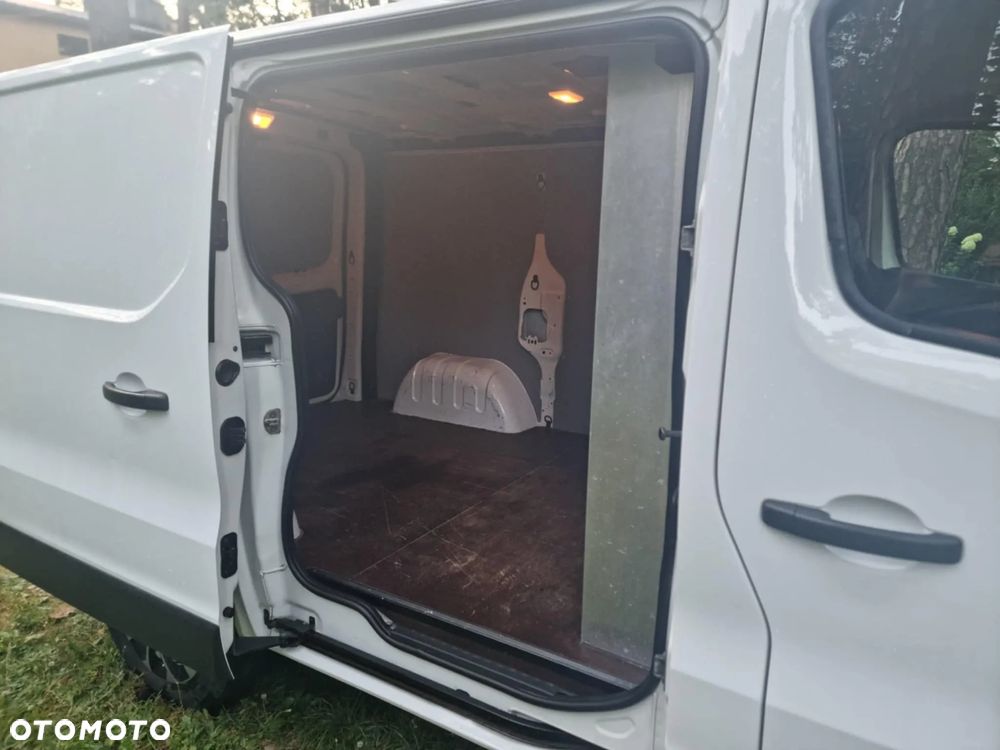 Opel Vivaro-B - 15