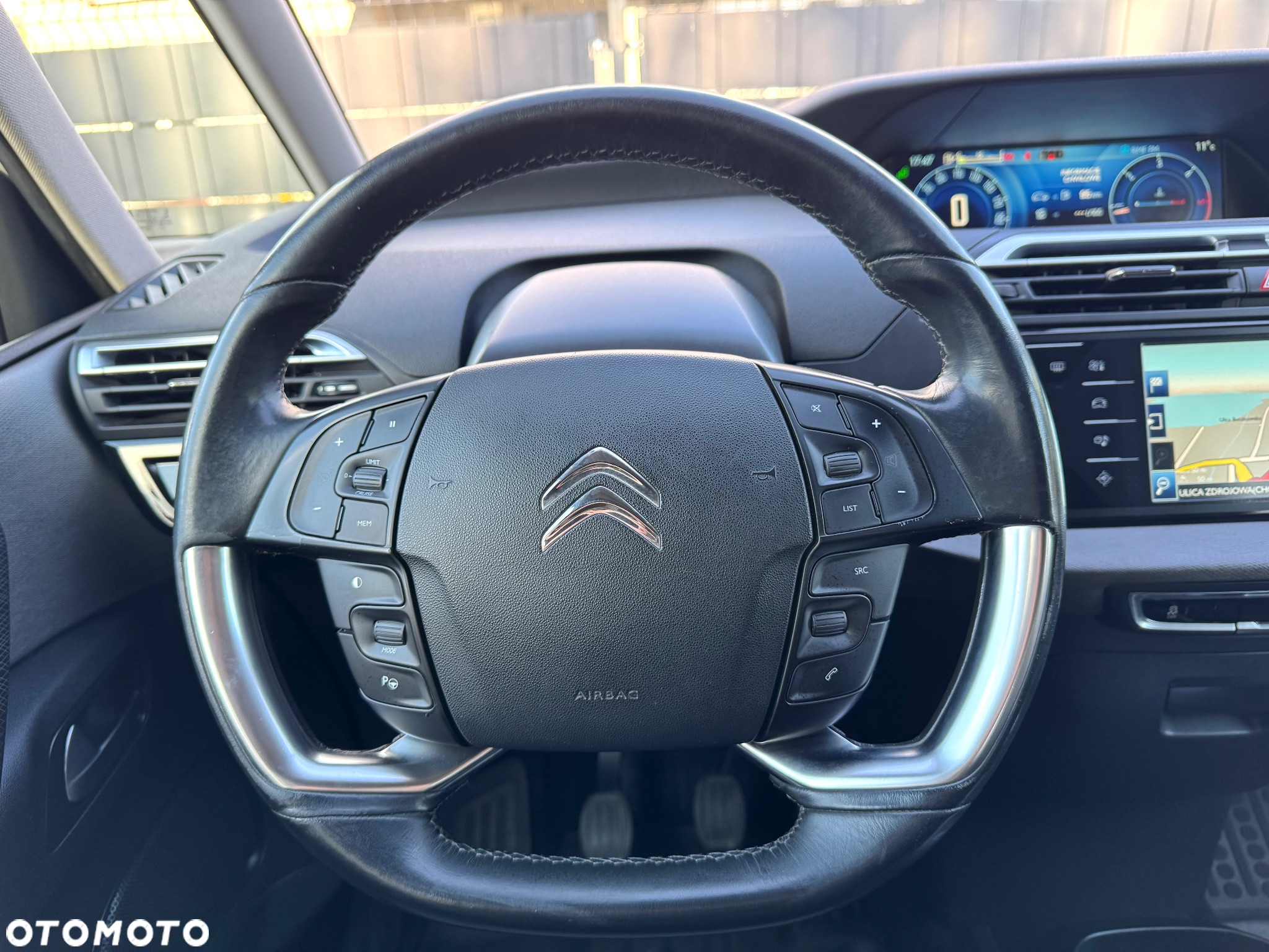 Citroën C4 Picasso BlueHDi 150 Business Class - 14
