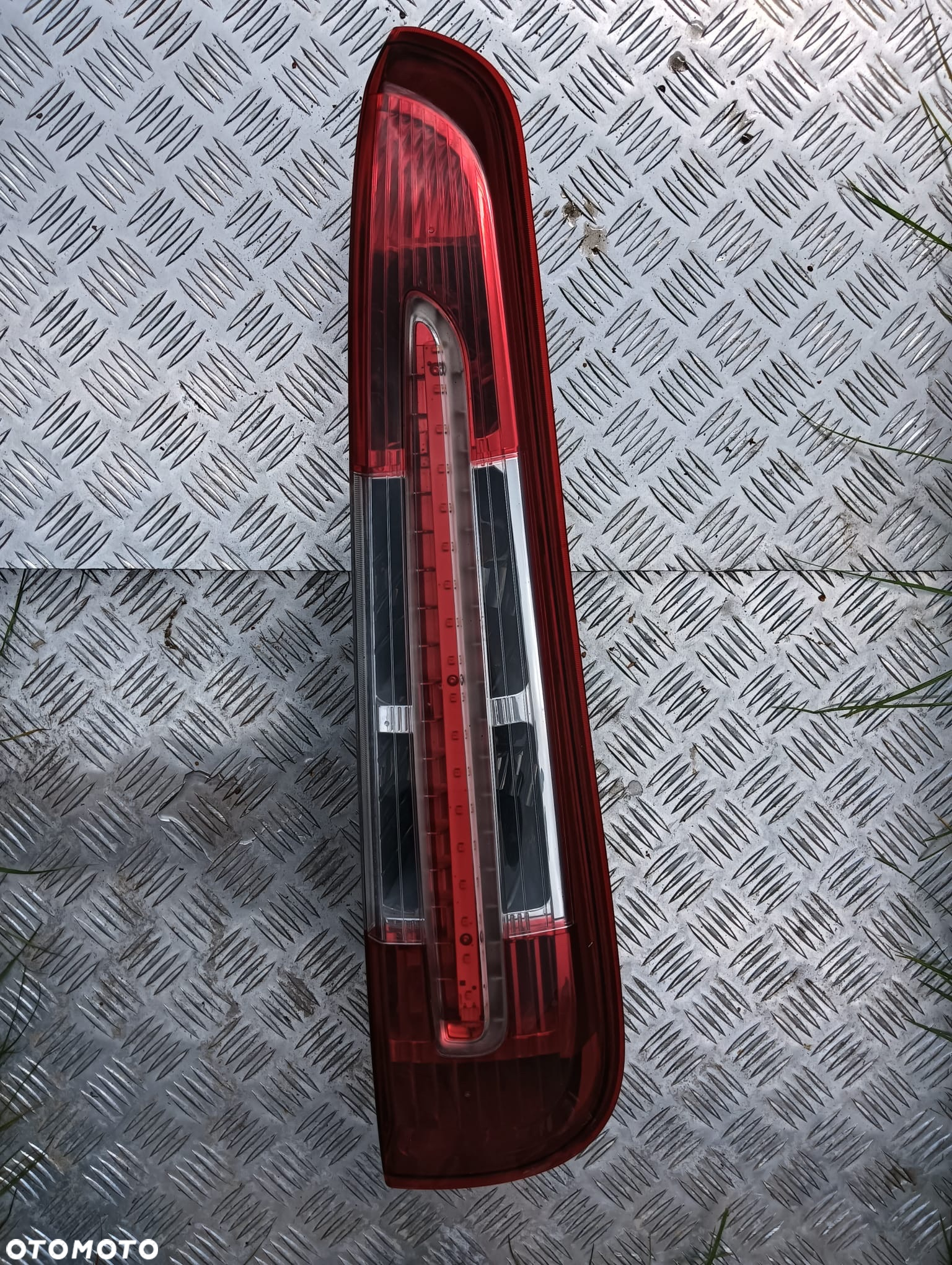 Lampa lewy i prawy tył Ford C Max MK1 lift - 3