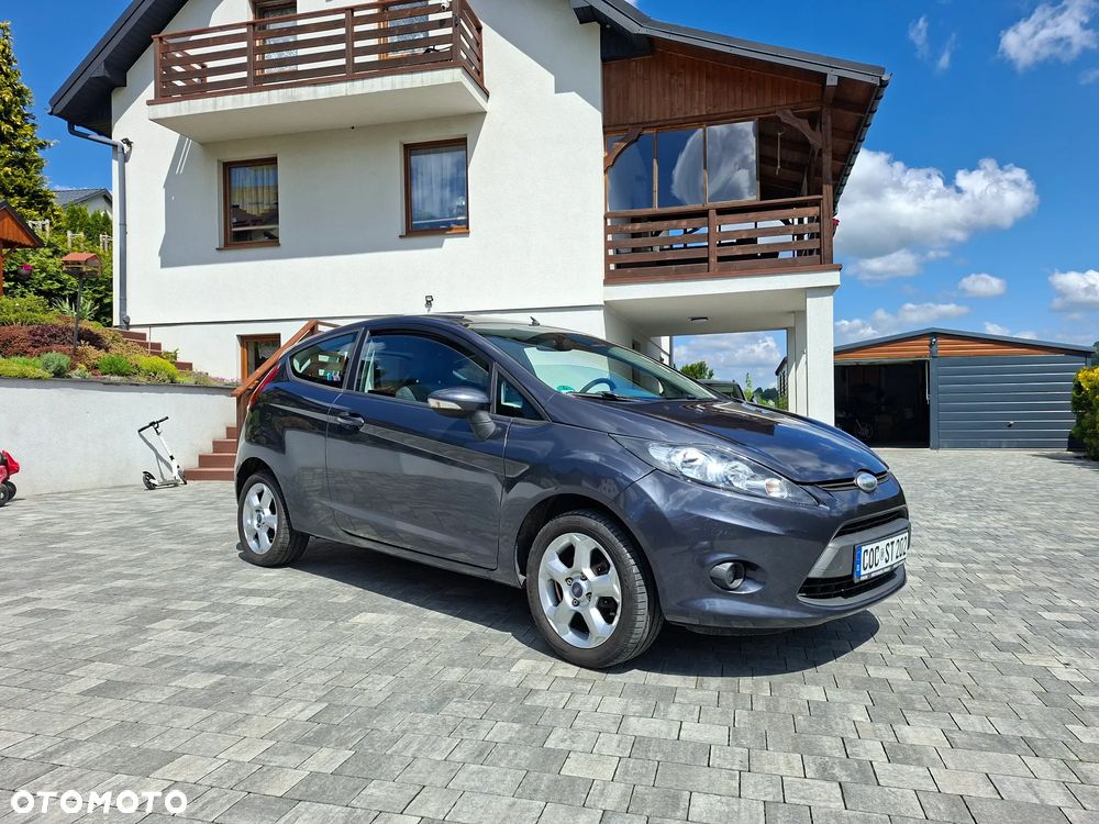 Ford Fiesta 1.4 Champions Edition - 1