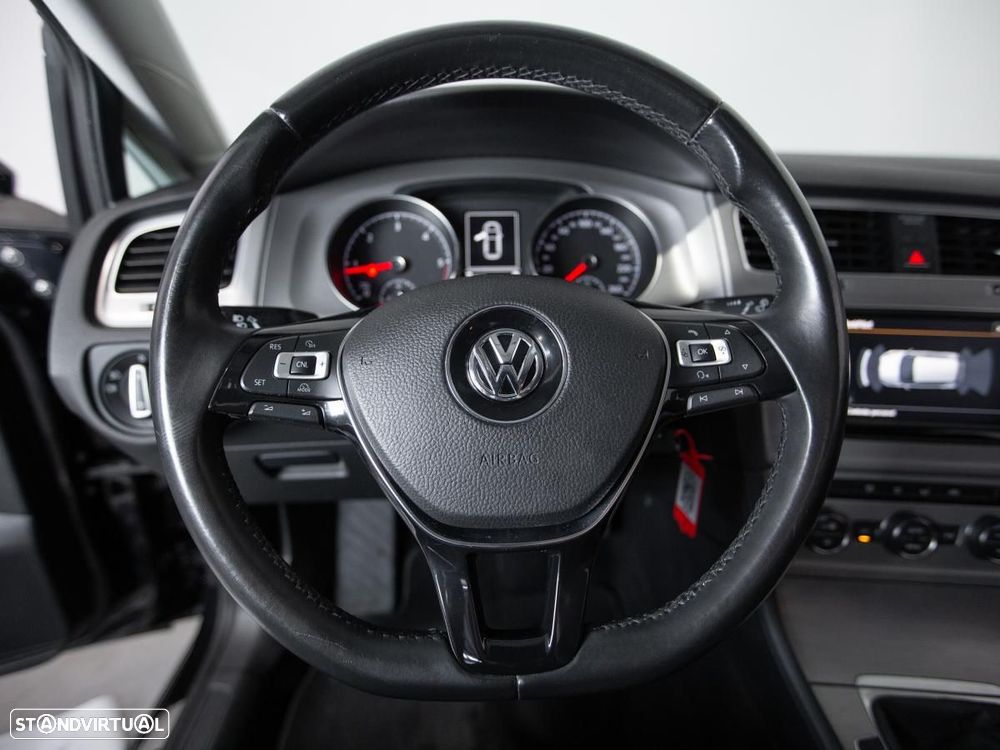 VW Golf - 14