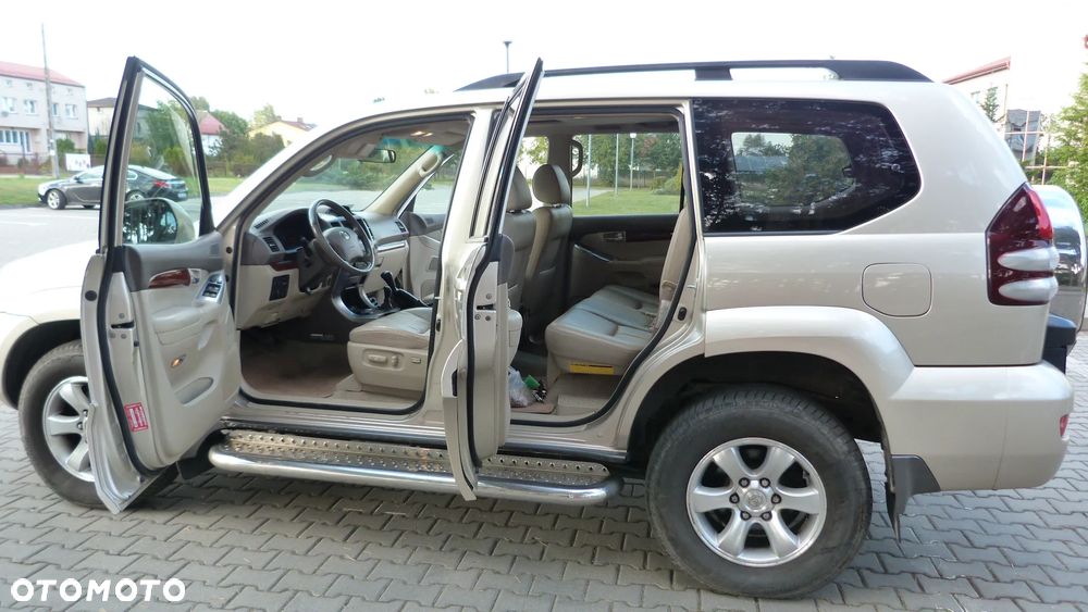 Toyota Land Cruiser 3.0 D Sol Platinium - 25